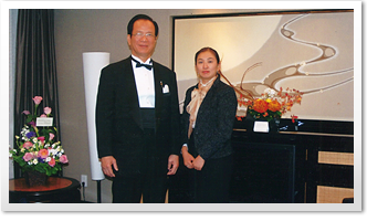 宮内庁晩餐会出席前の計画投資省大臣と。